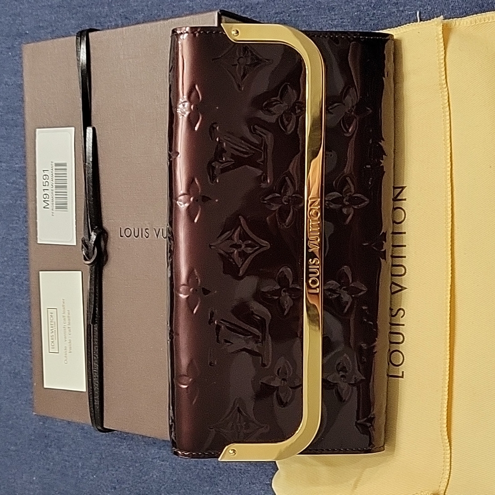 Louis Vuitton PF Rossmore MV Amarante Long Wallet